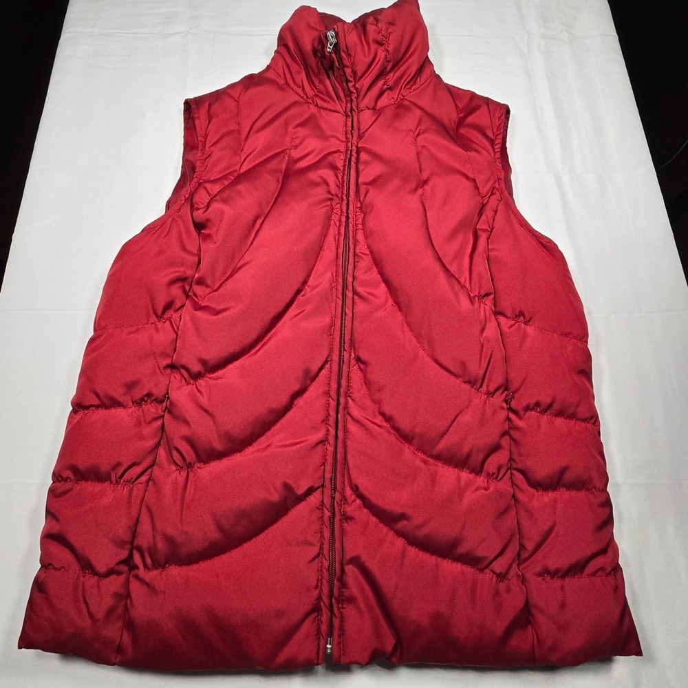 Nine‎ West Down Puffer Vest Women's M Red Cozy Winter Quilted Chevron